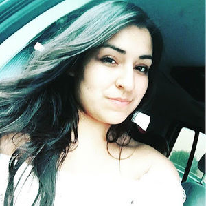 Meet your Posher, Shaina